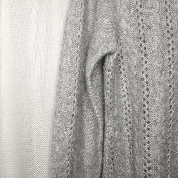 Pearl Embellished Cable Knit Sweater Gray Mock Neck Soft Cozy Winter Chic M - Picture 5 of 11